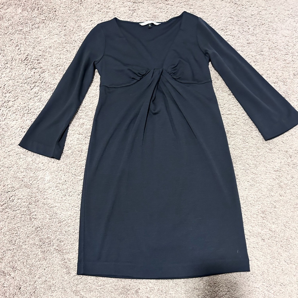 Diane VonFurstenburg Famine Dainty Women’s Black Dress
Size 4 - Picture 1 of 4